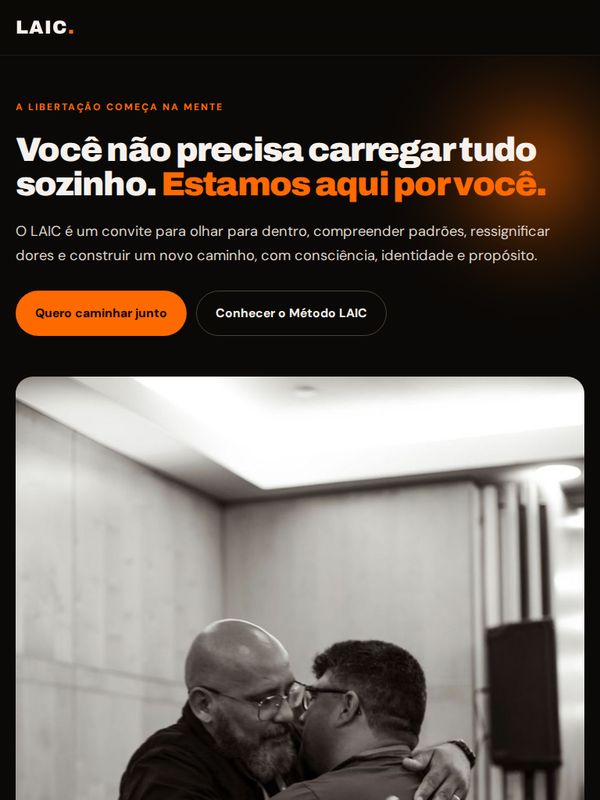 Site da LAIC Academy aberto no tablet